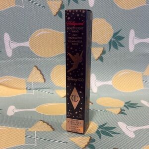 COPY - Charlotte Tilbury Gold Disney Hollywood Beauty Light Wand